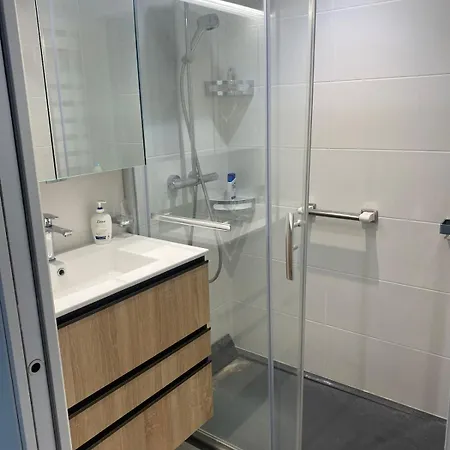 Maison Neuve Avec Piscine וילה *