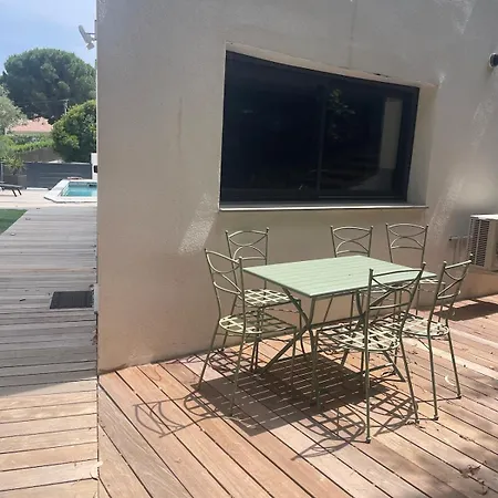 Maison Neuve Avec Piscine וילה *