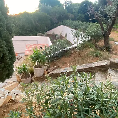 Maison Neuve Avec Piscine * קבלייר-סור-מר